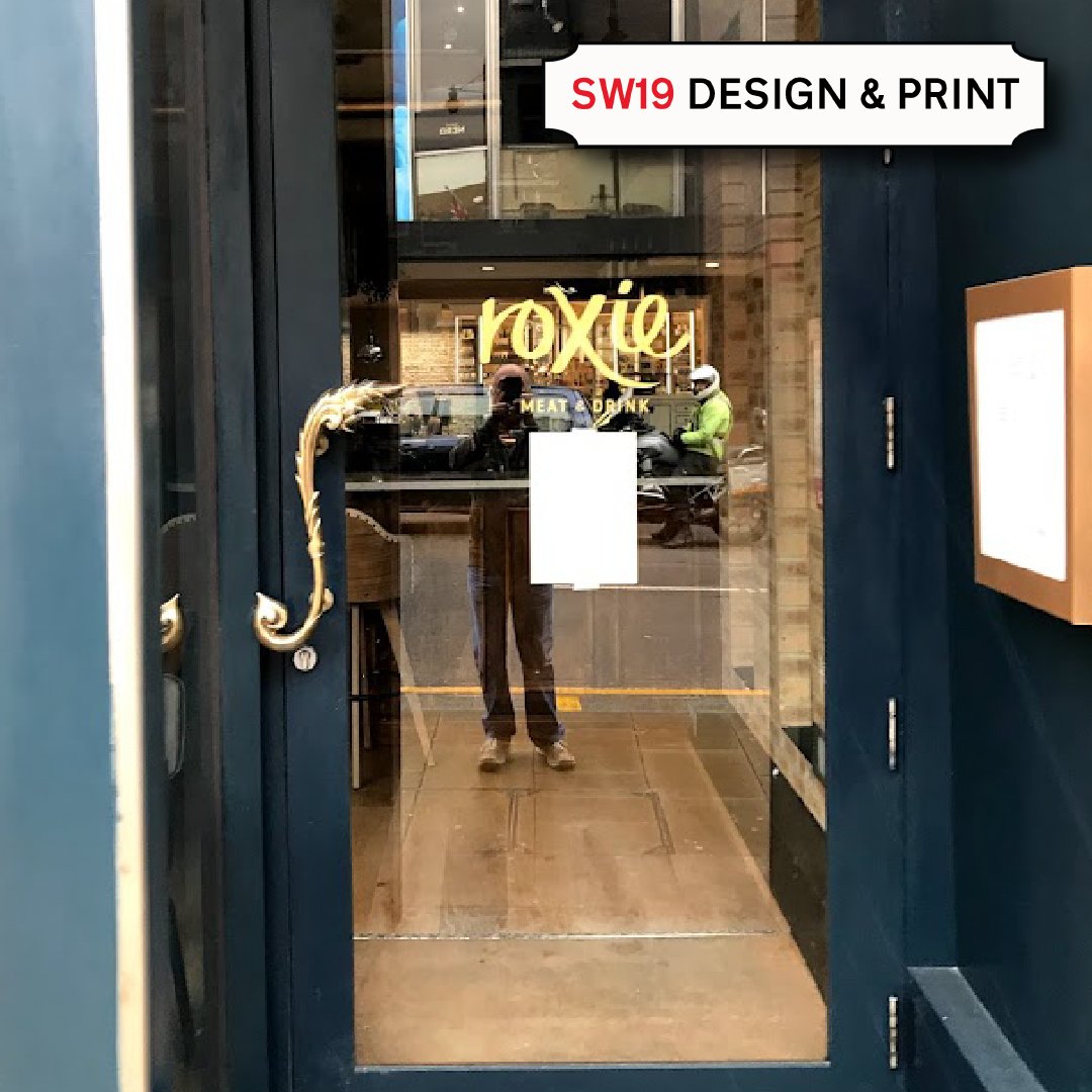 #windowgraphics print and installation at @roxie_steak in #wimbledon 

#glassgraphics #windowsignage #designandprint #printshop
