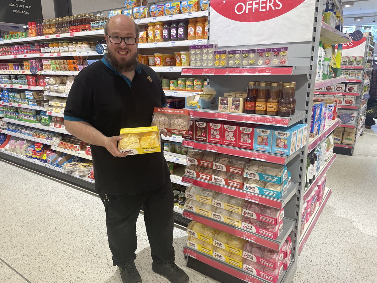 Andrew at Ulverston is here to sweeten your day with a special offer on meringues! 😋
