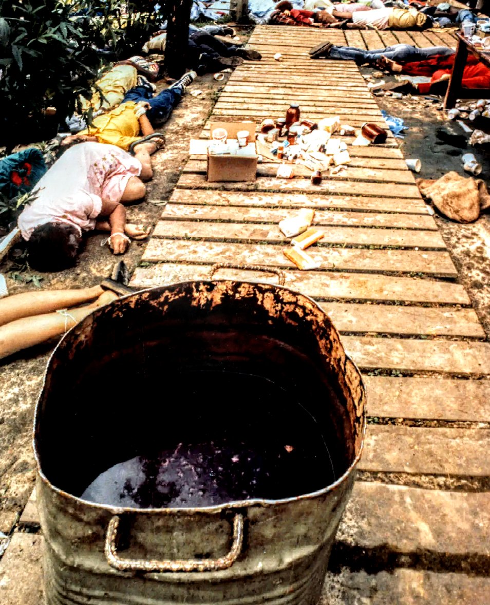 Jerome_Gillain's tweet image. Forty six years ago, Nov. 18th, marks the date of the #JonestownMassscre,
caused by #RevJimJones.
May his victims rest in peace.