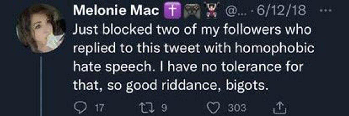 Dr_Eggheadd's tweet photo. @StreamerBans ❌MelonieMac is 37

❌Had a marriage that only lasted 9 months and has been divorced for 3+ yrs now. No kids 

Before the divorce Mel was cool AF &amp; normal + pro LGBT 

After the divorce she became bitter, hateful, weird, extremely Christian. 

I miss the old Mac😩 https://t.co/1hCKY9PrFA