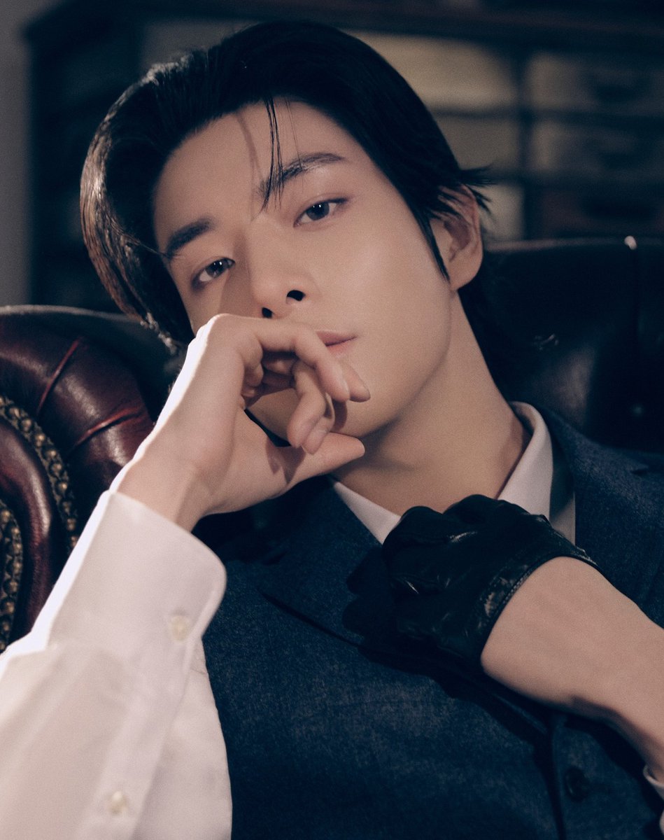 1115gallery's tweet image. OH DEAR 🥹🤍 #ENHYPEN_JAKE