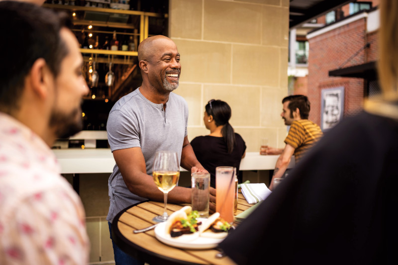 When it comes to food, musician Darius Rucker carries a torch for South Carolina. 🌙🌴 Discover some of his hottest picks, from upscale dining rooms to casual cafes to down-home dives in the 2024 Official South Carolina Vacation Guide. brnw.ch/21wJEEl #DiscoverSC