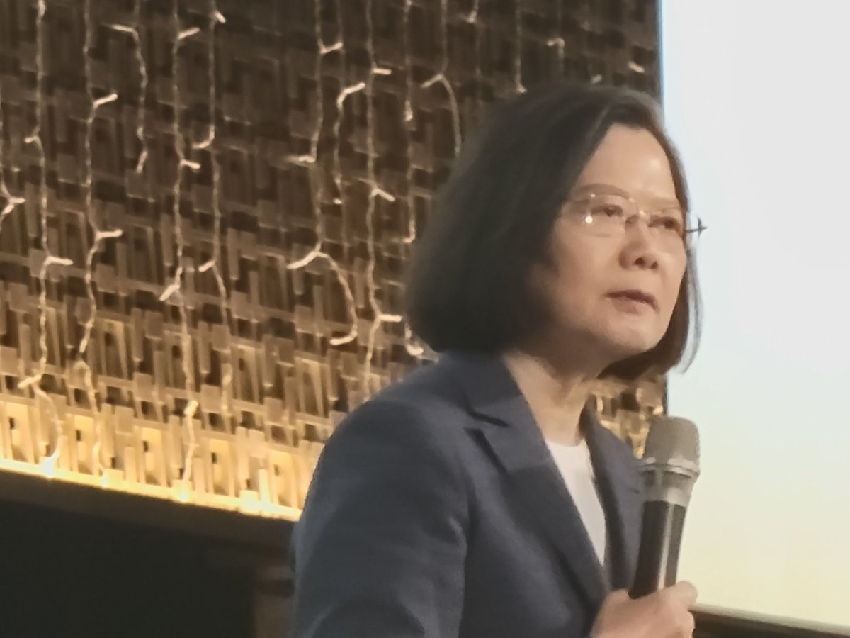 JohnAEastwood's tweet image. At the 2024 Human Rights Press Awards in Taipei with the @eigerlaw crew, @TaiwanFCC, @hrw, UMC founder Robert Tsao, and @iingwen.