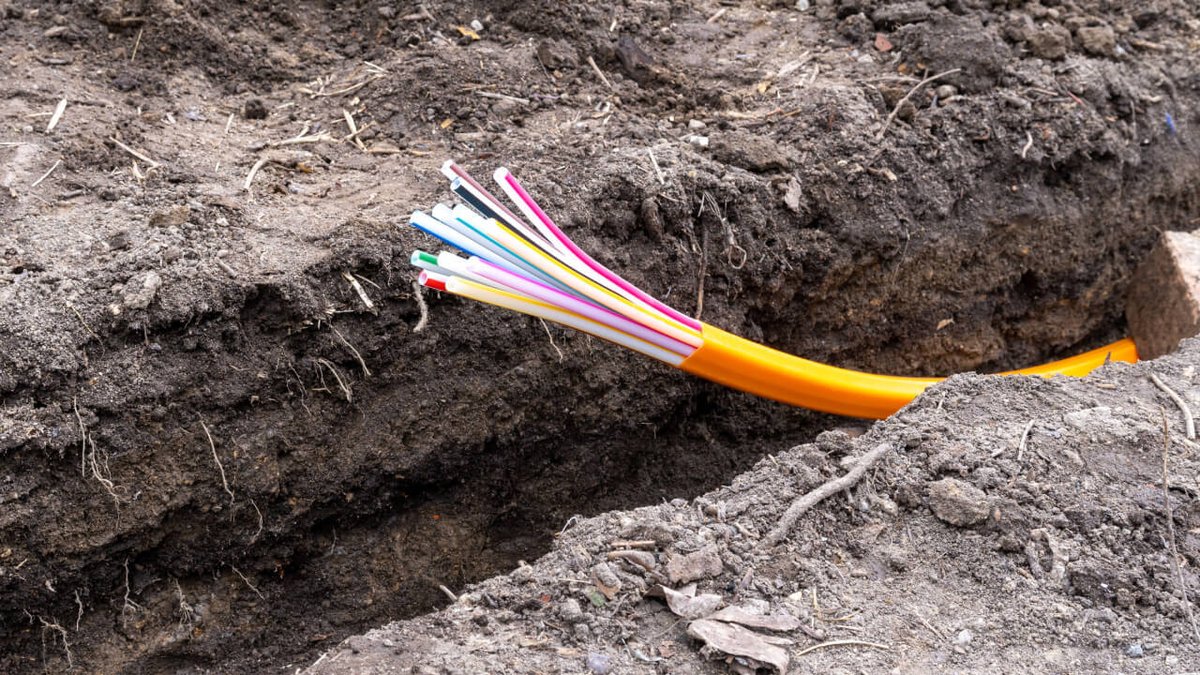 UK altnet CityFibre boasts profitability despite its take-up reaching only 11%, while the fiber sector continues to hurtle towards consolidation. Read more on Light Reading: bit.ly/44FAgiy