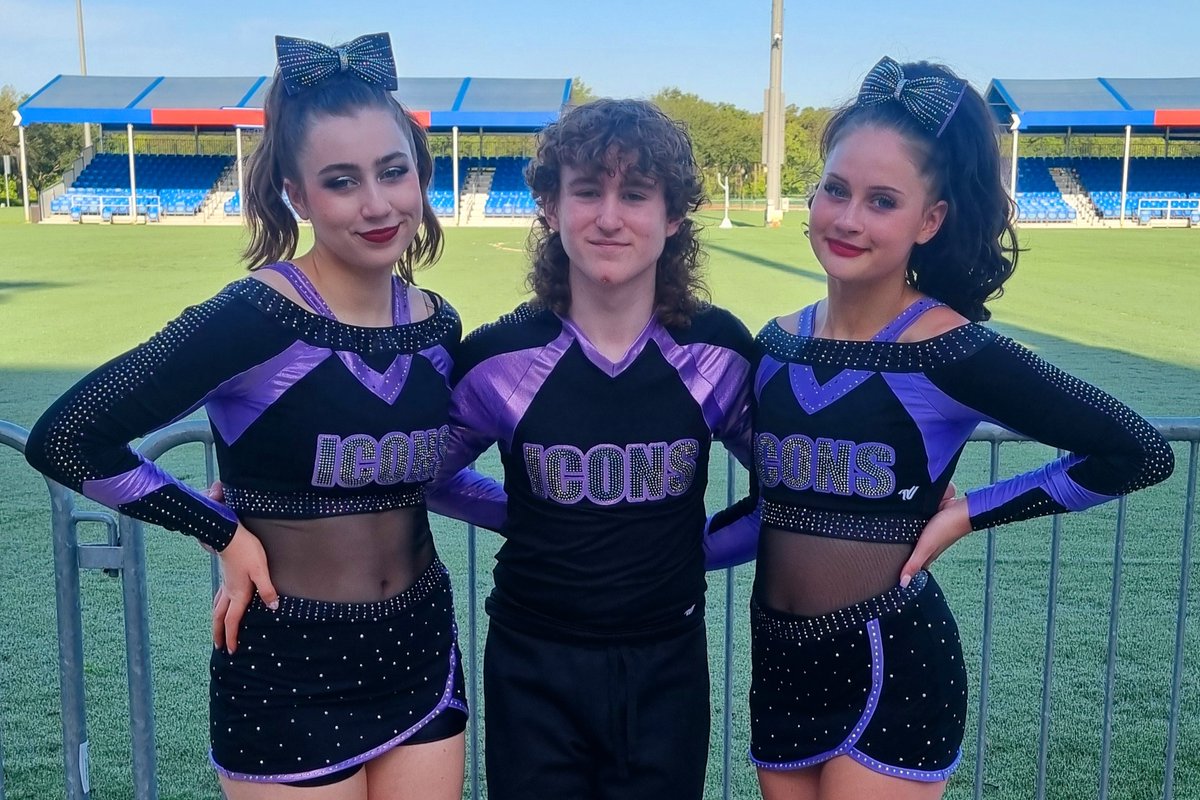 Pen y Dre Technology Department tweet media