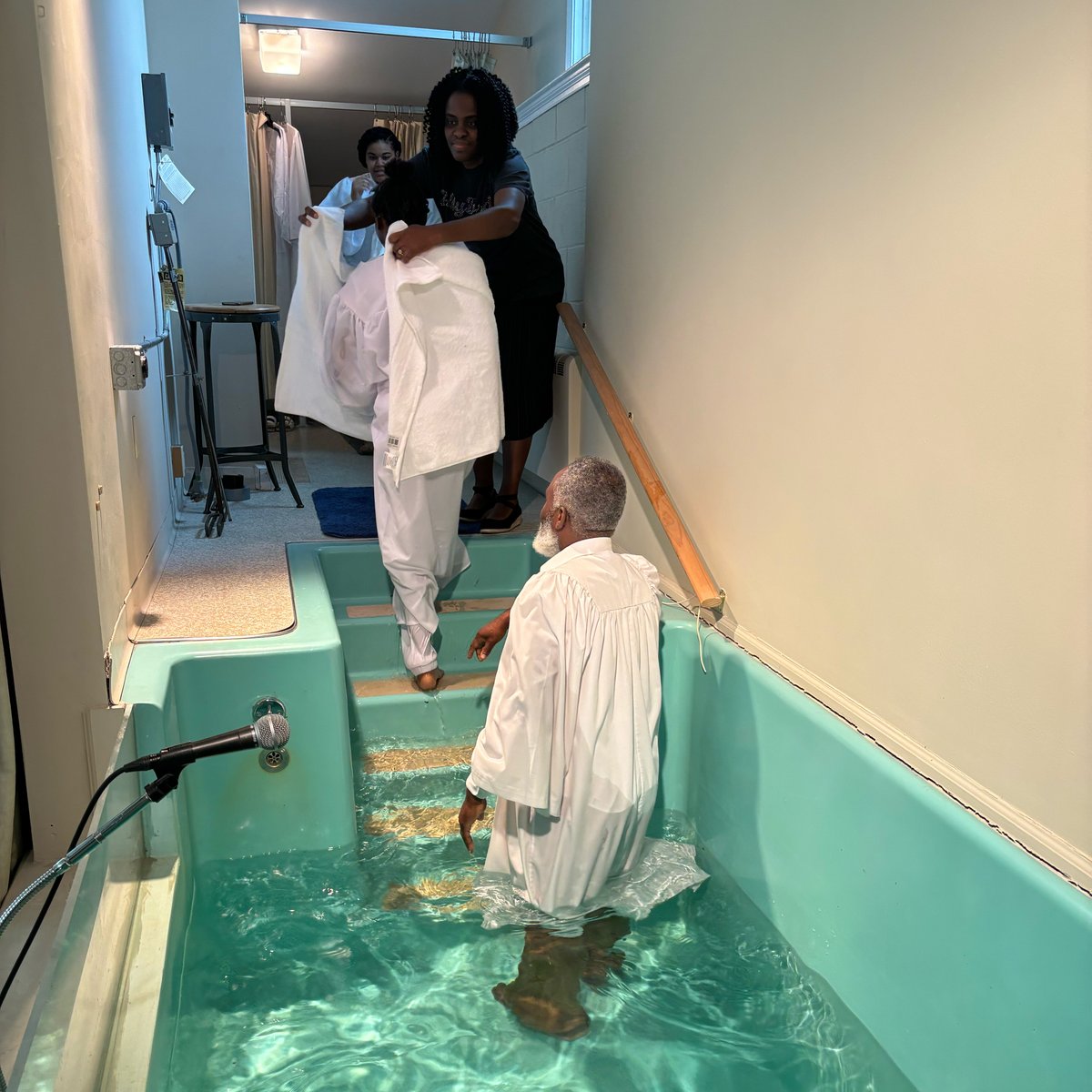 BRNonline's tweet photo. On April 27, First Haitian Metanoia Baptist Church in Lansdowne, Pa., celebrated the baptisms of Meles, Catherine, and Maria. Praise the Lord for these new sisters and brother in Christ! Please join us in celebrating with them and the whole First Haitian Metanoia Baptist Church! https://t.co/0mIogDcl39