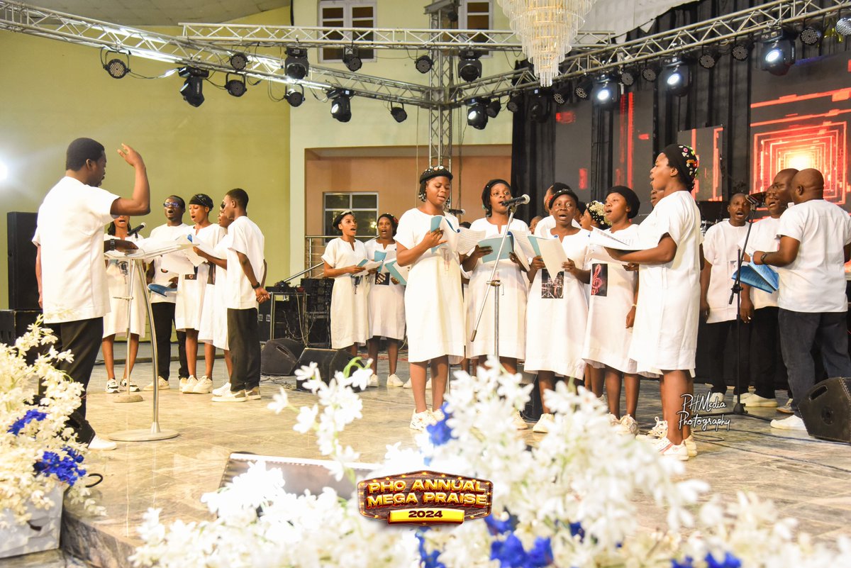 The CANNANLAND choir, Igando filled the atmosphere with harmony and joy.

Celebrate them by mentioning them in the comment section if you know them!

#annualmegapraise
#praise
#thanksgiving
#officialprophethezekiah
#PHMedia
#spreadingthegospel