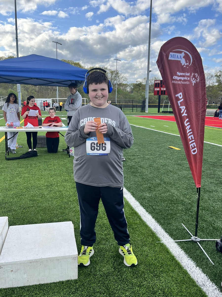 CMHS_Unified's tweet photo. So proud of these kids for participating in sectionals at Durfee High School! Go Crusaders Unified! https://t.co/PLLc6ckYzq
