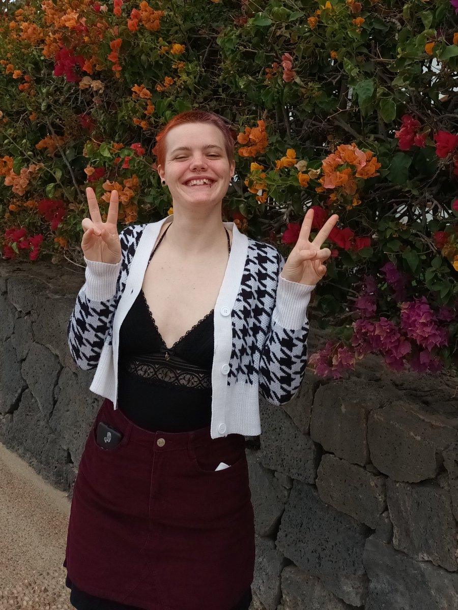 ezrafaith_'s tweet photo. hiii this is my new account! ✨old account/autotweets
@ezrafaithxx

i'm a 24 y/o switch from england, spicy content creator on MV, SM, C4S, and more! will be following back fellow SWers https://t.co/DR2c5h9I9E
