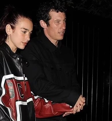 thinkerllum's tweet image. the hands