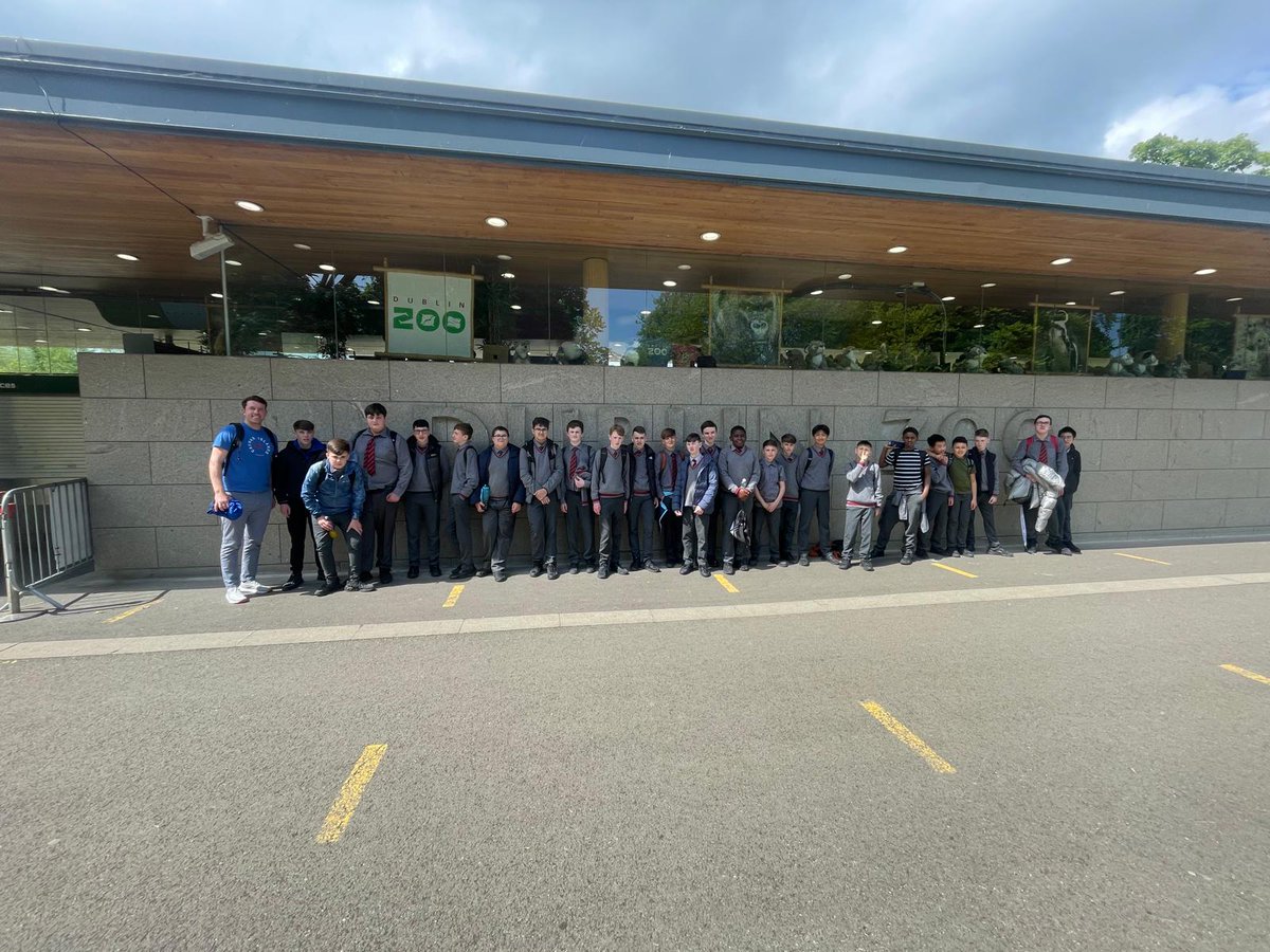 thebrunnerD7's tweet photo. You know the weather is getting better when the school tours start. First years took part in a Dublin Zoo workshop and spent time as a group exploring the sites. @jcspie @DublinZoo @ERSTIRELAND https://t.co/uRTIYHDJIR