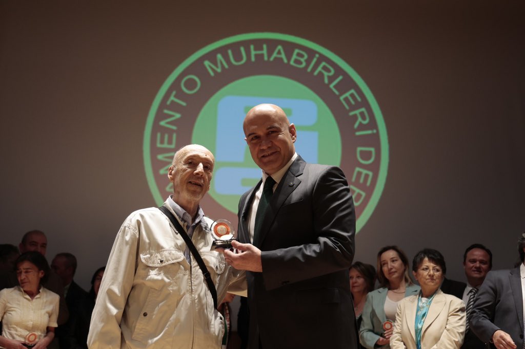 Turhan Çömez tweet media