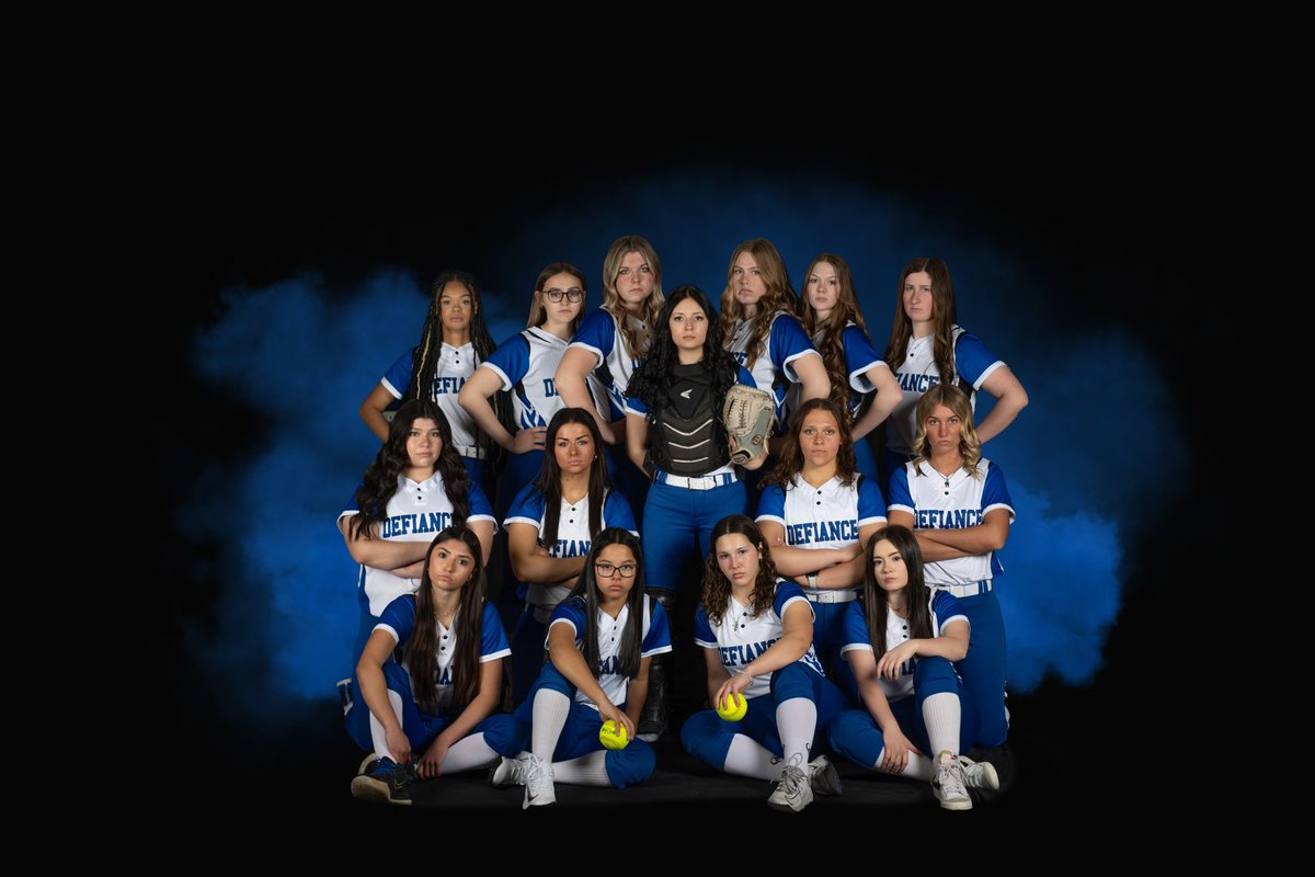 DefianceSBall's tweet photo. Game day today!!!!! Sectionals AT Defiance today. Come on out! We would love the support. Adults are $8 and Stidents are $5. First pitch is 5:00. #LetsGo! #Defidoes @DefiBulldogs https://t.co/AFSuCoXwPQ