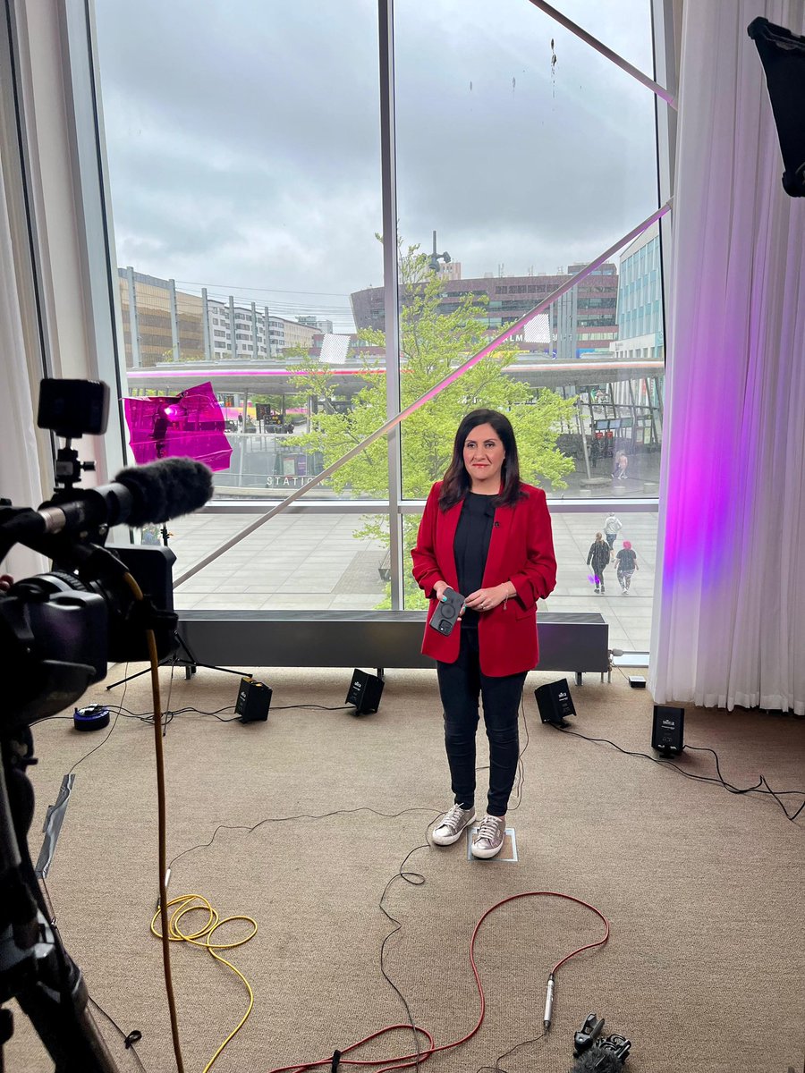 Maryam Moshiri tweet media