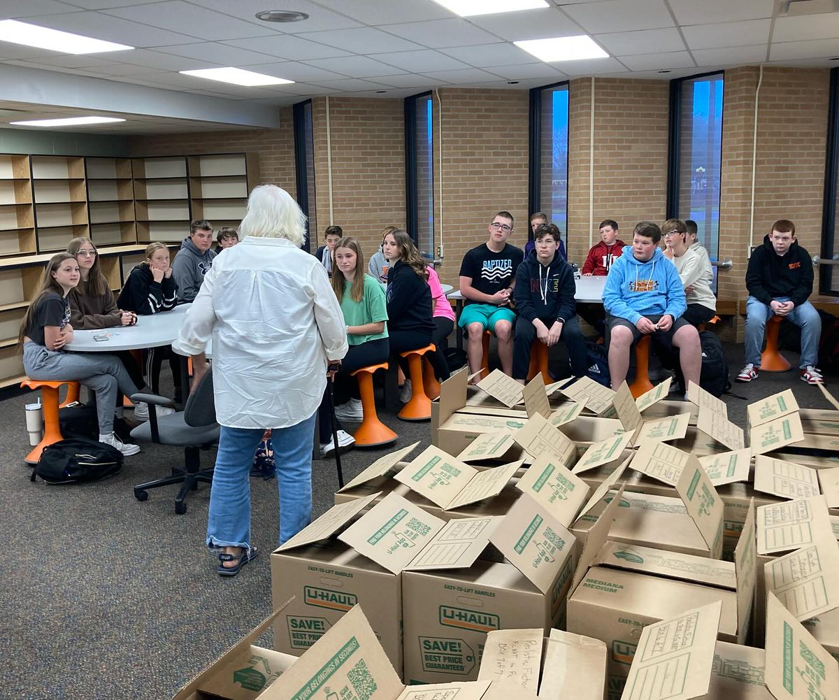 Spent time in the Word with Eastbrook HS FCA (yesterday) + Northwestern MS FCA (this morning) and invited each group to FCA Leadership Camp this summer!

📲 Leadership Camp webpage - ecinfca.org/camp