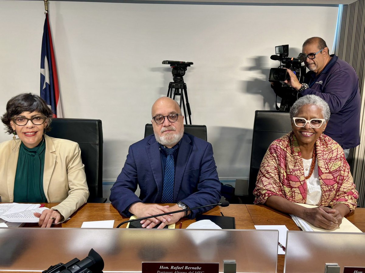 Comienza pública sobre la Resolución 933 para investigar el manejo administrativo conducente a la excarcelación de personas privadas de libertad en virtud de la Ley 25-1992. Depone la Secretaria de Corrección, Ana Escobar Pabón.

EN VIVO aquí: facebook.com/share/v/bnfixZ…