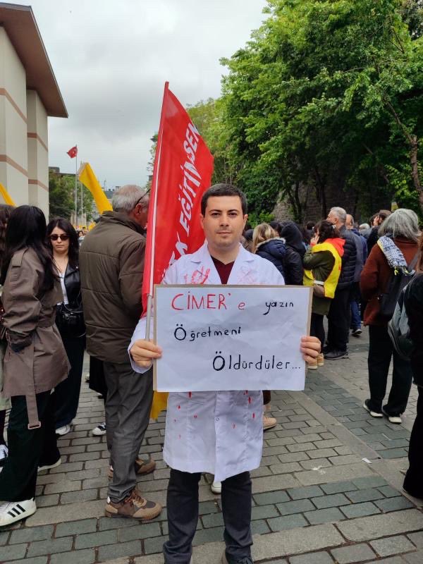 CİMER’e yazın ÖĞRETMEN ÖLDÜRÜLDÜ! 

 #ÖğretmenTekYürek