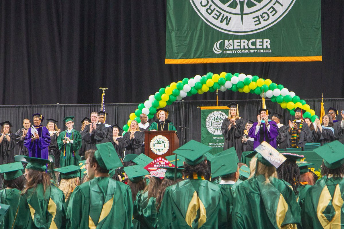 MercerCollege's tweet photo. Our 57th Commencement Ceremony is scheduled for Friday, May 24th at the @CUREarena! π #mercergrad #mercermade
For more details about Commencement and end of year ceremonies, visit https://t.co/TorcJ5el6N. https://t.co/ix36urbhfu