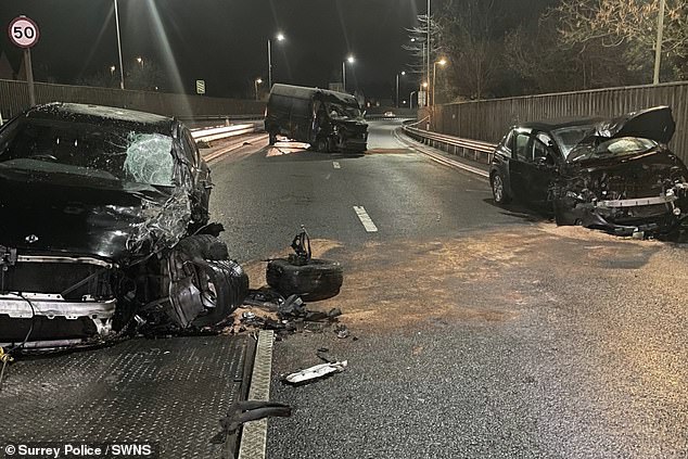 'He's going to hit somebody if he's not careful': #Police release chilling audio of 999 call made before drunk driver smashed his #Van into two other cars - as motorist, 36, is ... 🔗 ht ...