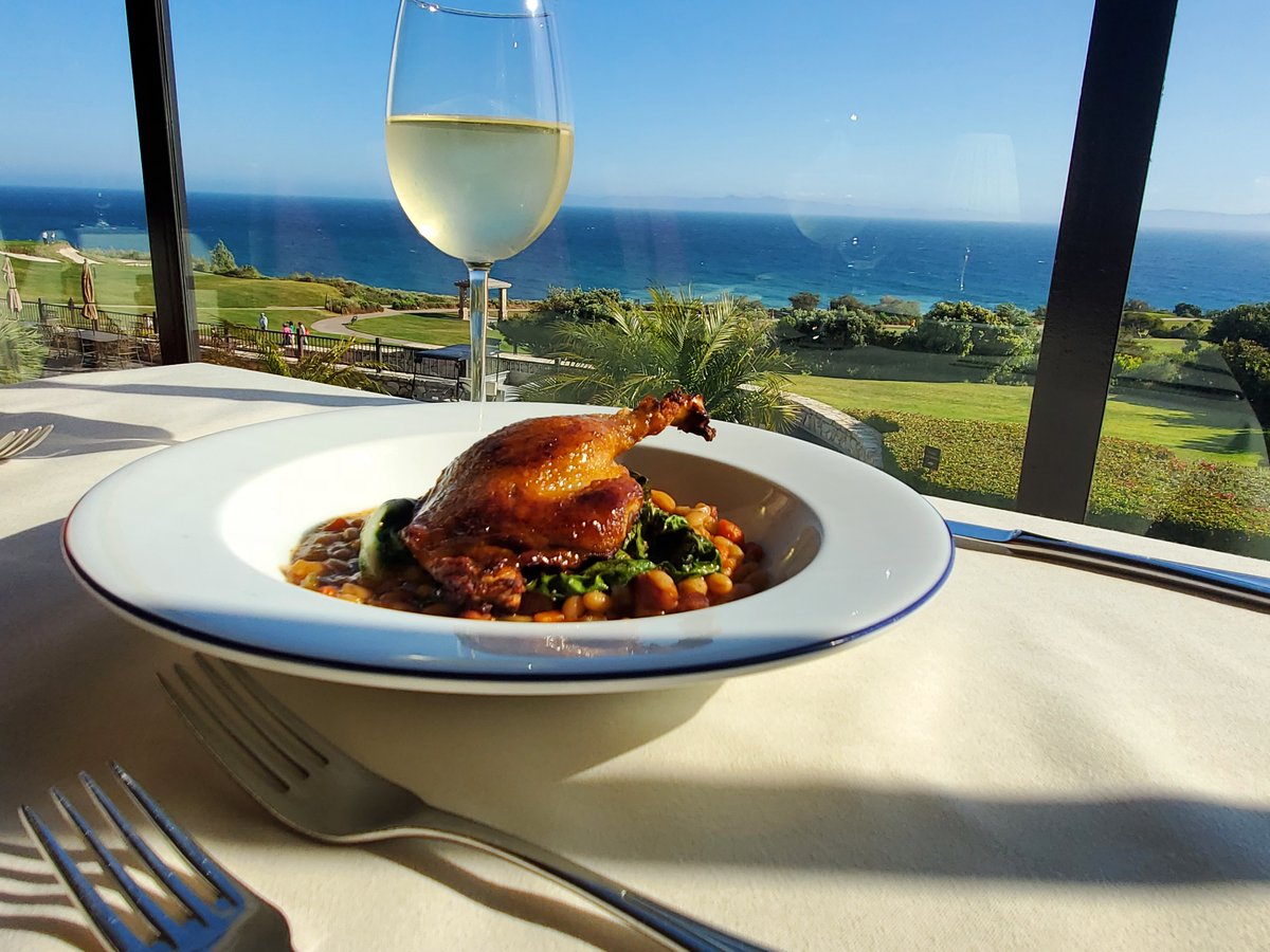 A new item on our Spring Dinner menu is our Crispy Duck Confit!   Paired with a white bean cassoulet,  Swiss chard and orange reduction, this delectable dish is quickly becoming a guest favorite! 

#TrumpLA #springmenu #dinner