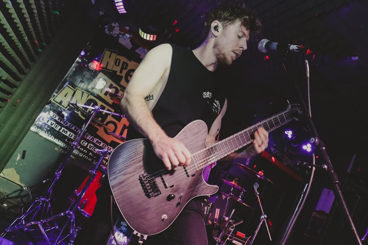 W4Official_'s tweet photo. London… what a first show that was for this tour! 
We’ll see you tonight to do this all over again in Nottingham at the Billy Bootleggers. https://t.co/Pz8wLDMRg1