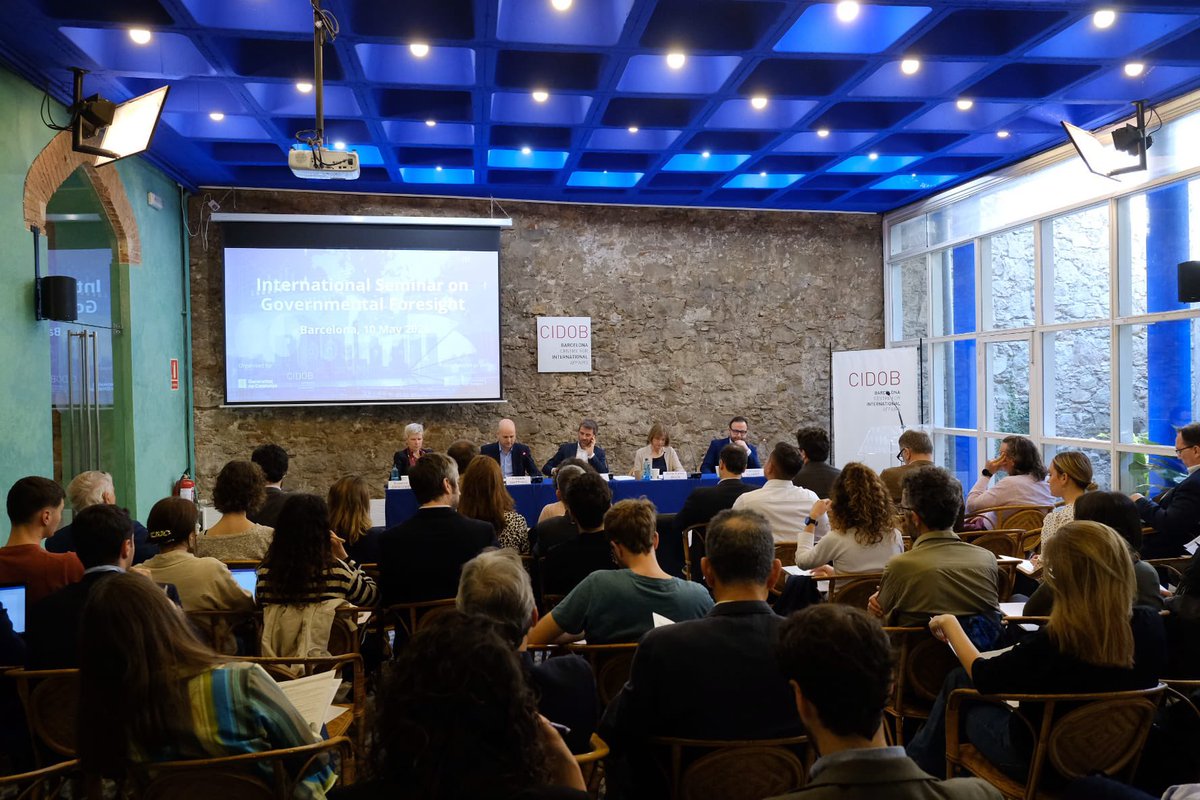 CidobBarcelona's tweet photo. @FredsInsights @bock_anne @EU_ScienceHub @Catalonia_UK @AITtomorrow2day @idees_cat @ComissioEuropea @exteriorscat @BurgueteVidal @Diego_Rubio__ @desdelamoncloa @PhilineWarnke @greggdrozd @EU_Commission @HRiecke @BAKS_Bund In this third panel, moderated by@jserradelp (@postnormaltimes),@konnolat (@IFI_Institute),@PeterSmedt (@Flanders_DFA),@marcrotllanpuig (@energiacat), and @JordiTorrent71 (@PortdeBarcelona) analyse strategic foresight practices. Follow it live!
▶ https://t.co/shyMrfDDLV https://t.co/UADopBmlvE