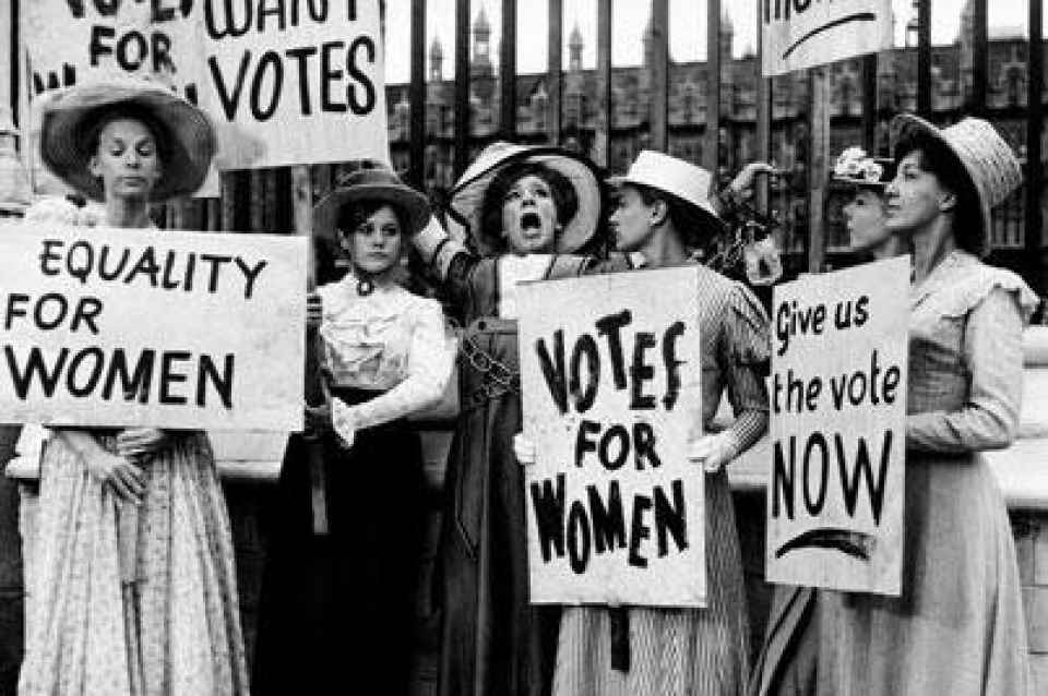 @LizzieMarbach @joekanyou You'd have to repeal the Nineteenth Amendment — which was ratified precisely to remove man's power to say 'no' to women, and to pass laws to that effect.