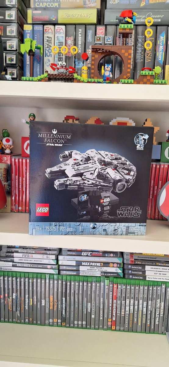 Holiday present for me from me! 😂

#lego
#StarWars