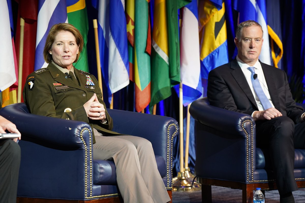 #SOUTHCOM Commander Gen. Laura Richardson joined Special Assistant to the President @danperikson & moderator @BrianPFonseca yesterday for a discussion at @FIU's #HSC2024 on advancing security & prosperity in Latin America & the Caribbean. @GordonInstitute