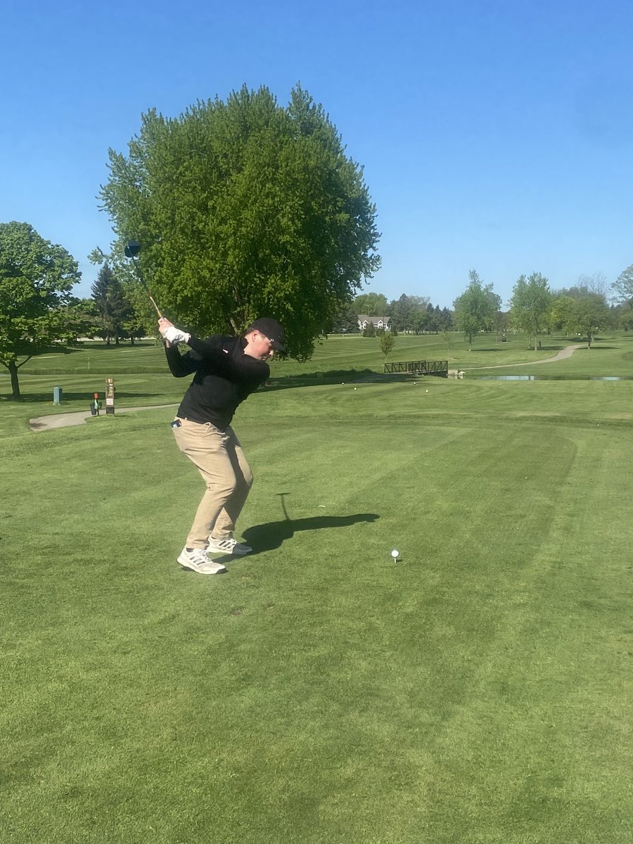 Waukesha South Golf tweet media