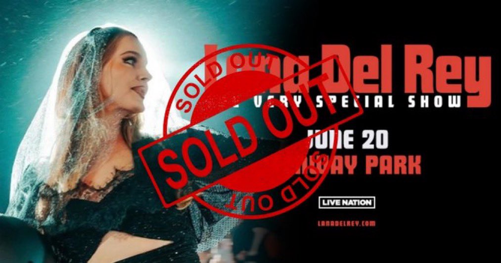 Lana Del Rey’s Special Show at Fenway Park is SOLD OUT in the first 8 minute!