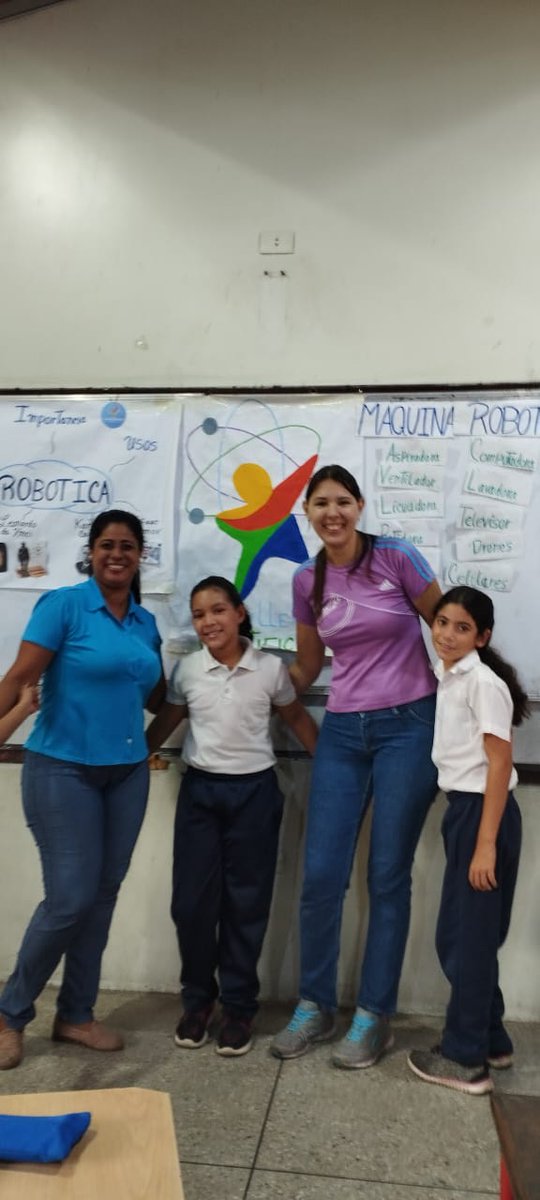 #10May #InfoPrensaCarabobo “En el estado Carabobo Infocentro motiva a los niños y niñas de nuestras escuelas con el taller de robótica y tecnología” Ver nota completa n9.cl/4qlfw #VenezuelaFestivalDeAmor #Infocentro #CienciaParaLaVida @brigadasCHCH @InfocentroOce