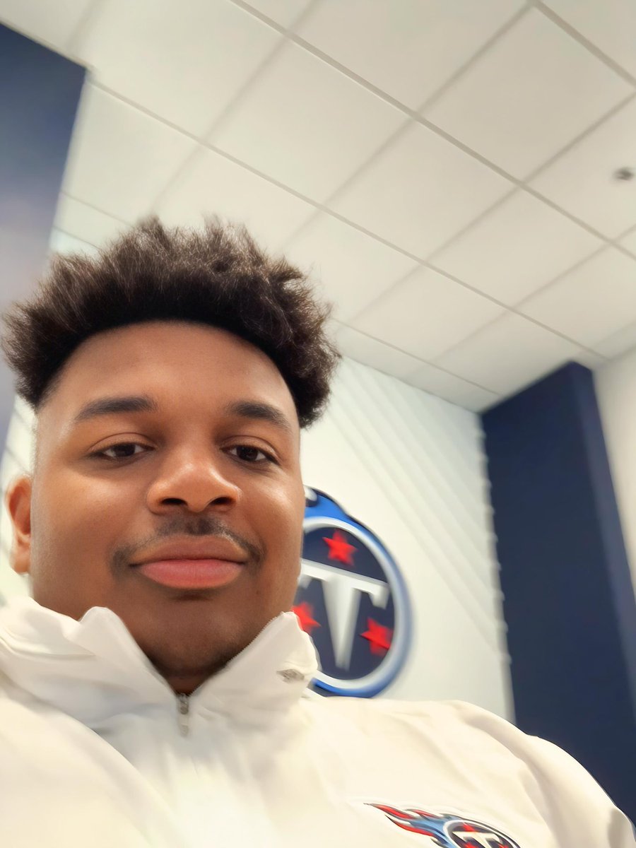 Kathy Agnew tweet media