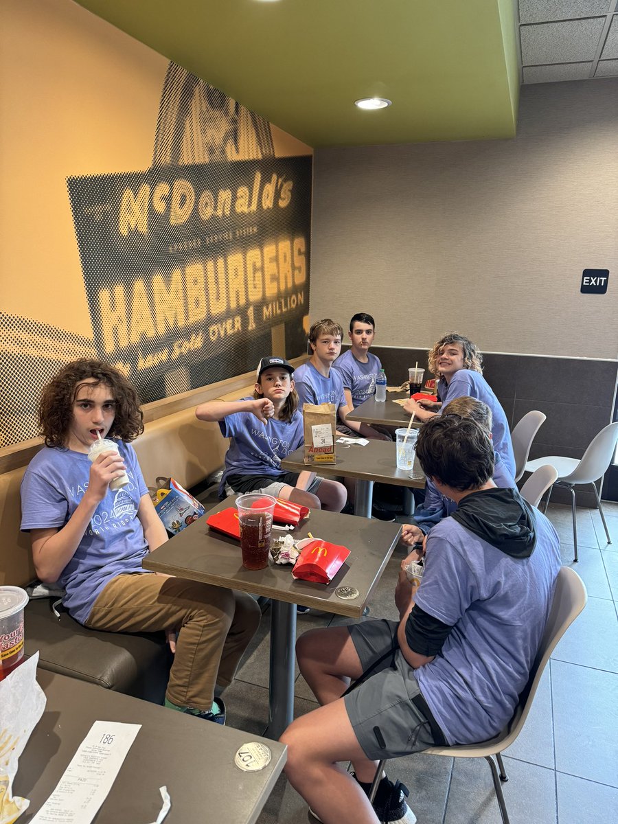 Melissa Durkin tweet media