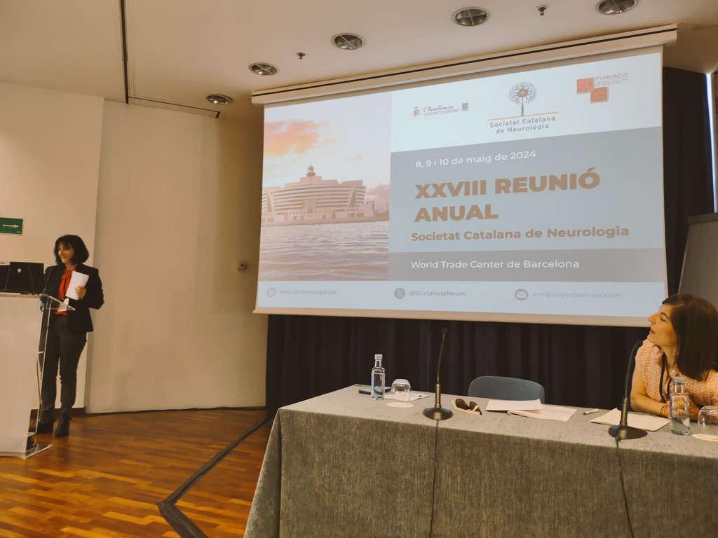 CampoloMiky's tweet photo. Compartiendo, aprendiendo, creando comunidad. III Taller de Tècnics d’Electrodiagnòstic Neurològic @SCatalanaNeuro @hospitalclinic https://t.co/yPMWi8SZpF