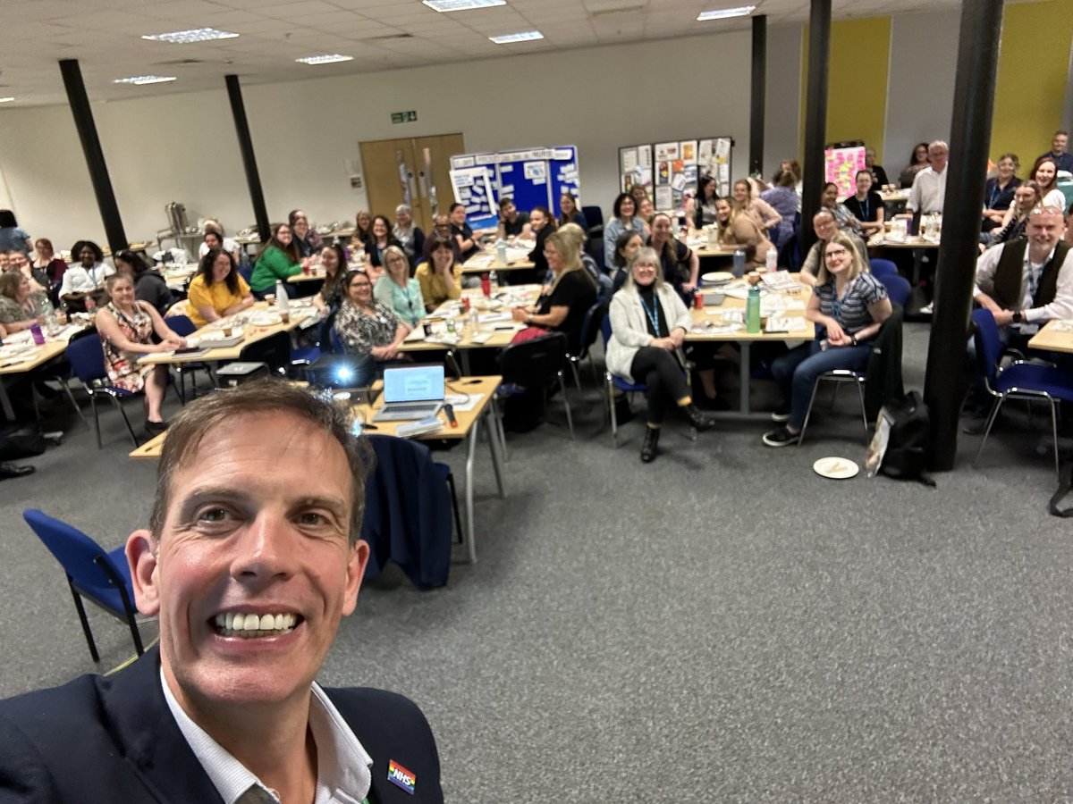 It’s #InternationalNursesDay on Sunday but here @PennineCareNHS we had a huge #celebration today of the power & impact of our amazing #Nurses - grateful to all our amazing colleagues for being brilliant #PennineCarePeople @timmcdougall69 @LynseyYeomans @kelly_bowden