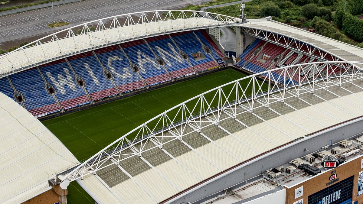 ✍️ Shaun Maloney on our summer recruitment plans: “We have got 3 or 4 offers in already for players. I expect the same amount next week. I want it done as quickly as we can because pre-season is completely booked. I want as many as I can on that first day with us.” #wafc