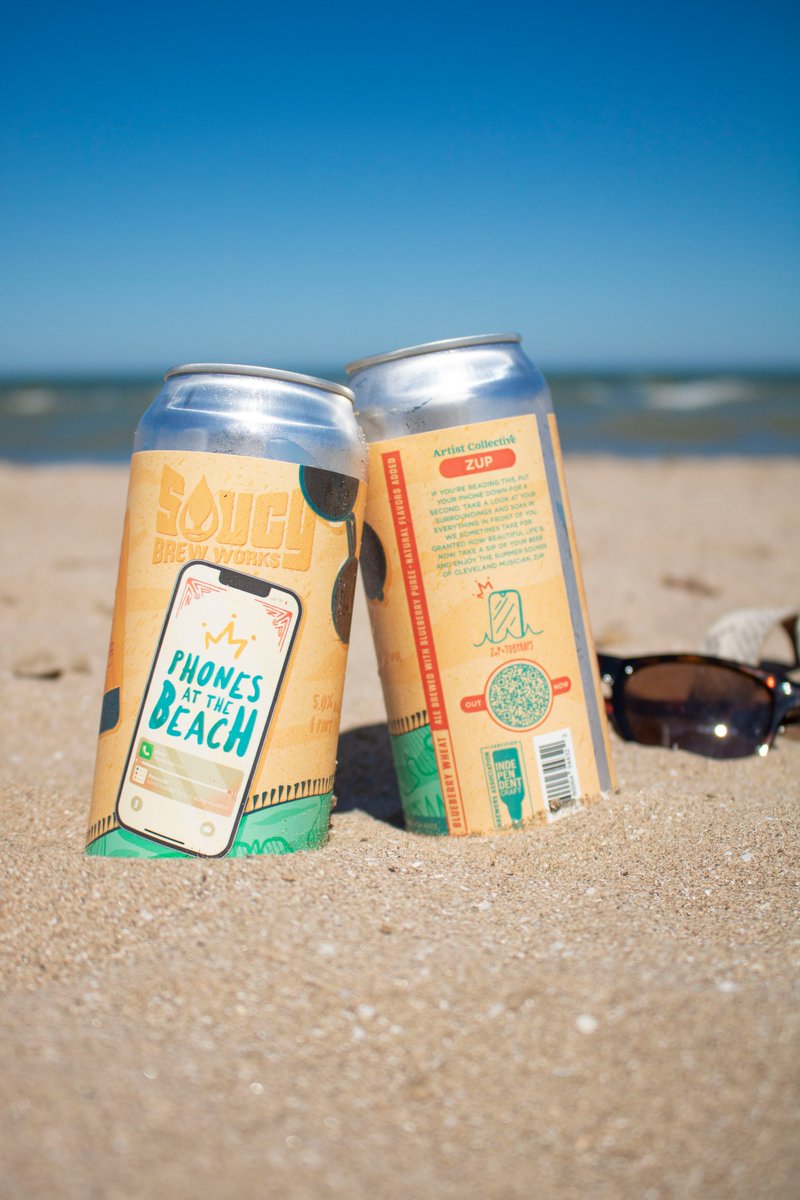 saucybrewworks's tweet photo. Yo, put your phone down and grab this beer 🤳🍺
𝙿𝙷𝙾𝙽𝙴𝚂 𝙰𝚃 𝚃𝙷𝙴 𝙱𝙴𝙰𝙲𝙷 rides the wave into the Artist Collective Series. Made in collaboration with @MrZuP 

FREE SHOW TONIGHT — 8PM in the CLE Event Space!
https://t.co/M8pJomTNow https://t.co/QABqdOo3fE