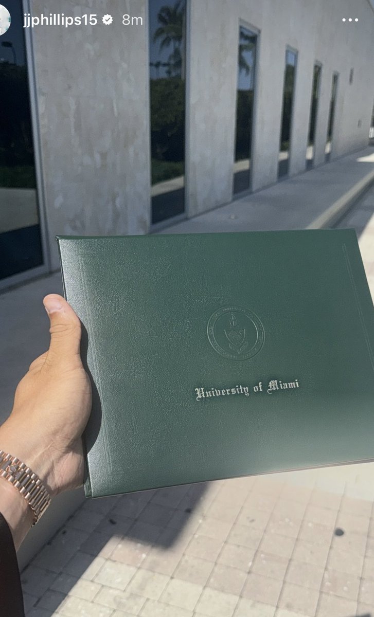 Pretty awesome moment for the Dolphins Jaelan Phillips. Officially a graduate of the University of Miami, per his Instagram. Six other former student-athletes returned to for degrees: Greg Rousseau, Tyrique Stevenson, Duke Johnson, Isaiah Wong, Destiny Harden and Hannah Hall.