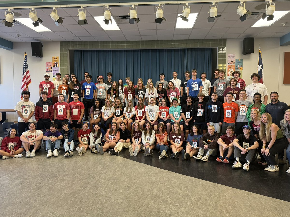 ✨SENIOR WALK✨at Purefoy Elementary. Crazy to see them walk through those tiny halls. ONE WEEK and he walks the stage! #classof2024