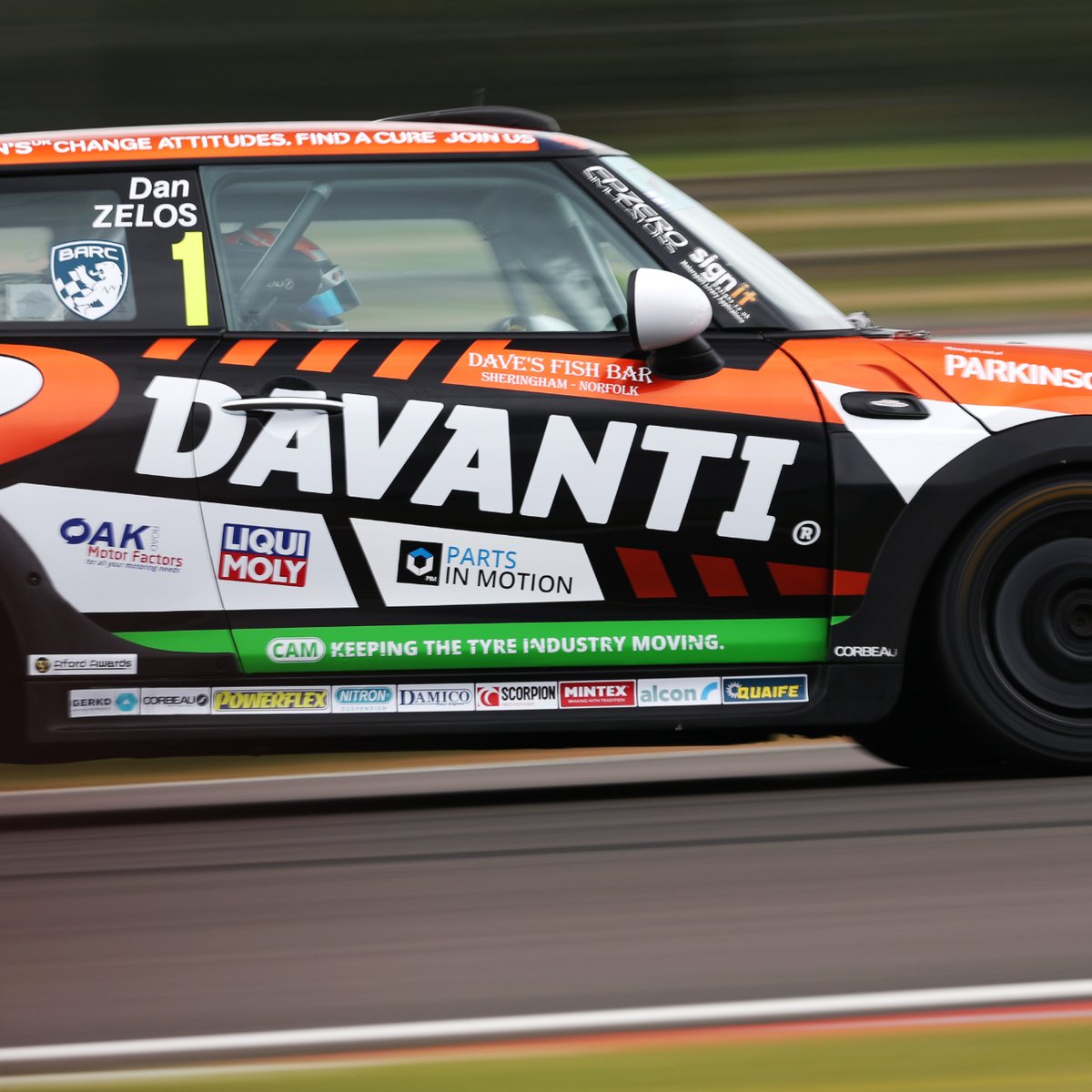 FP1 + FP2 done ✅ Very different conditions compared to a fortnight ago – it's HOT! 🥵  Some solid laps under our belt today ready for tomorrow 👊 #DZ45 #DanZelos45 #racingdriver #motorsport #racing #freepractice #fp1 #fp2 #results #brandshatch #indycircuit #davanti #tyres