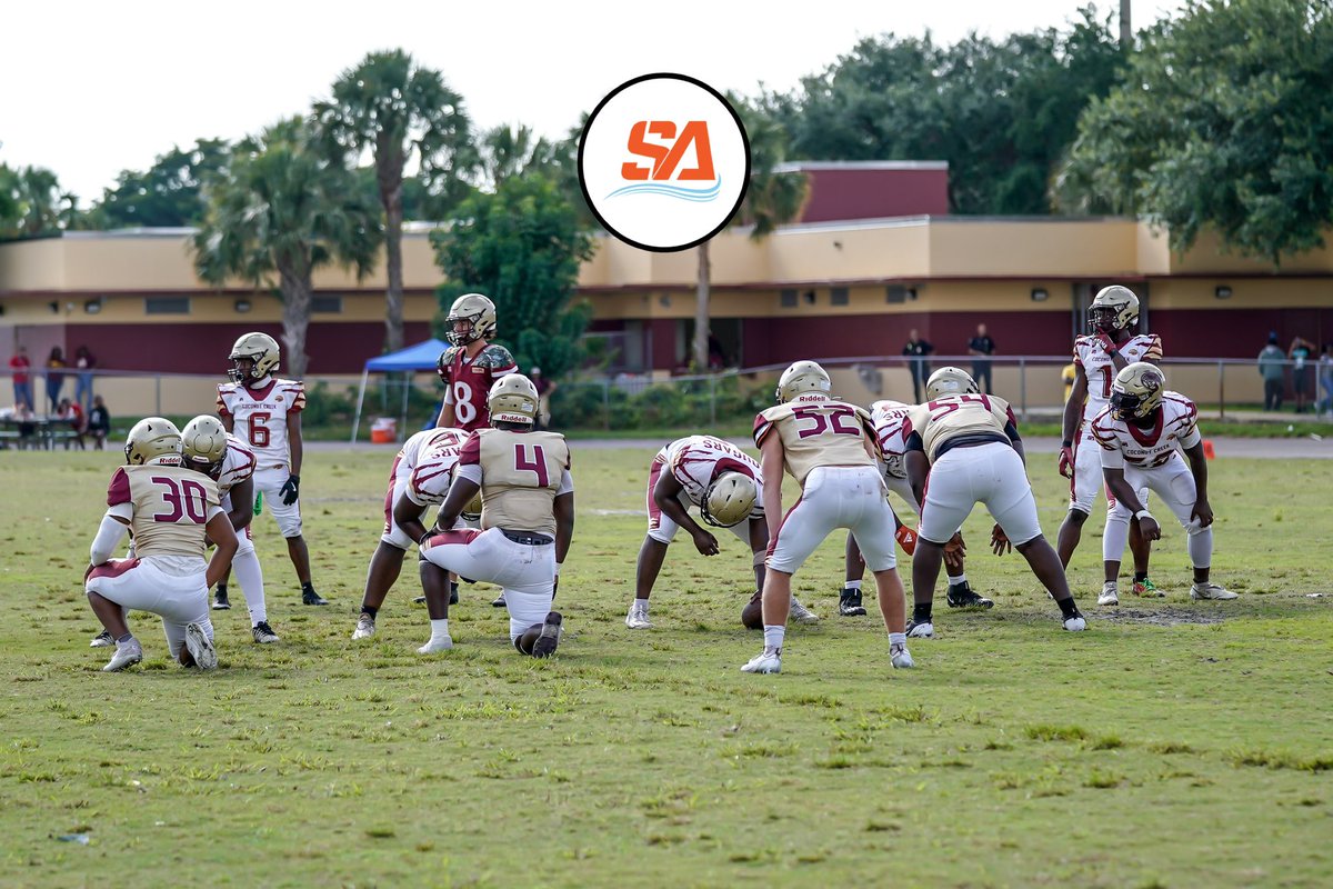 Great scrimmage this morning at <a href="/CreekFootball1/">Coconut Creek FB</a> 

📸 <a href="/ThaRealSleep/">Michael Robinson aka “Sleep”</a>