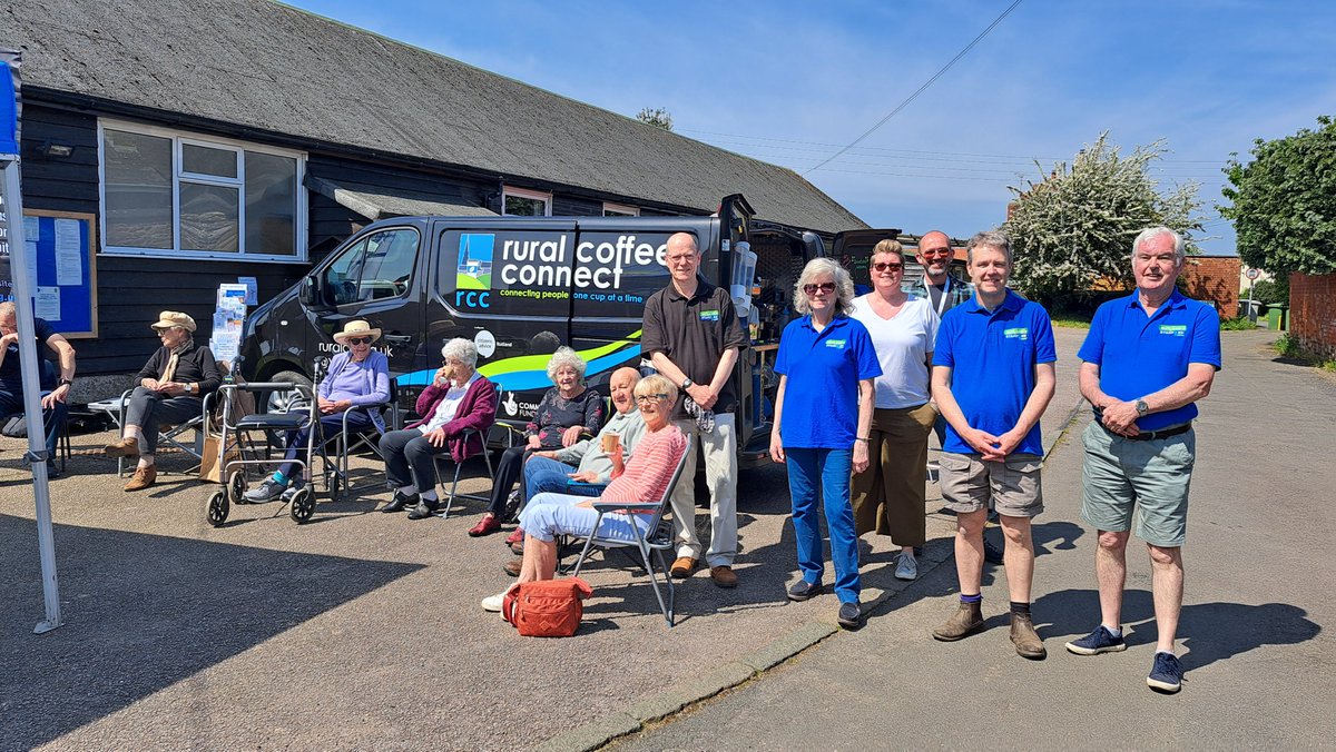 Great to meet up with the Rural Coffee Connect team of @rcc in Caldecott #rutland this week who offer coffee, an opportunity to chat & build local connections. They were supported by @RutStamSound sharing their story & encouraging #volunteerrut #VolunteersWeek @RutlandCAB
