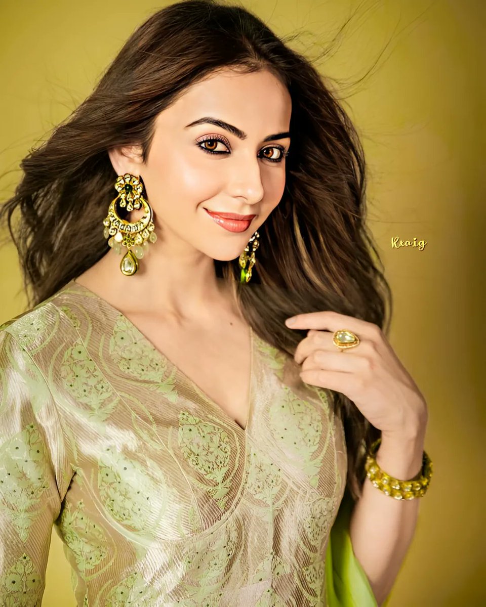 rakulxaspire's tweet image. The Gorgeous! 😻💚🙇🏻‍♀️🫶🏻✨

#rakulpreet #rakulpreetsingh #raku #Israel #ViratKohli #jjk259