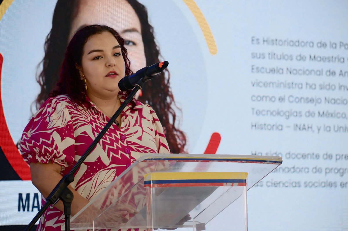 CGR_Colombia's tweet photo. .@MariaCamiDC, viceministra de Talento y Apropiación Social del Conocimiento, explicó que dos de las premisas del @MincienciasCo son la democratización y la regionalización de la ciencia para tener mayor impacto social con la transferencia de conocimiento. #ForosCGR https://t.co/ffHTpU58Io