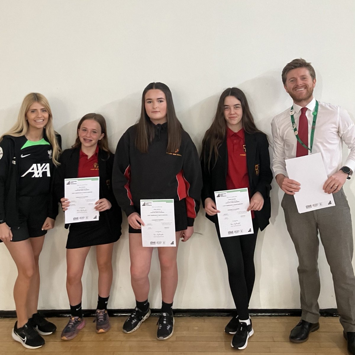 🙌 Congratulations to students from @FormbyHigh who have taken part in our Onside programme, funded by @PLCommunities. Together they attained their Level 1 Sports Leadership qualification and Princes Trust award🏆 Read the story below 👇 bit.ly/4bASmVb