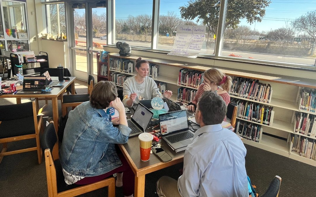 We love @mrsshive for her commitment to supporting @IrvingISD teachers in their quest for educational excellence! Mrs. Shive's natural ability to create a safe learning space for her teachers is second to none, and her PL sessions are are always so engaging! #DLCAppreciationWeek