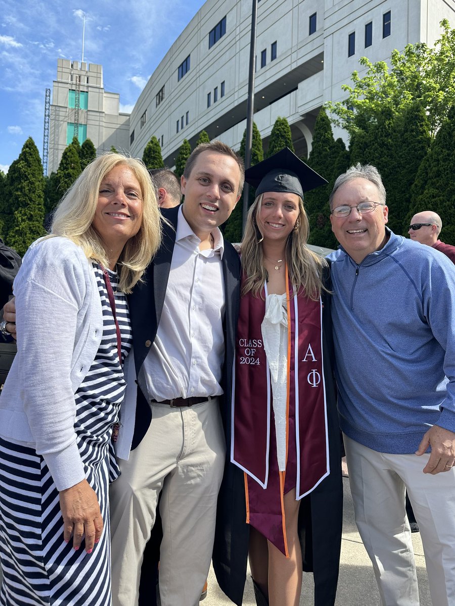 ConGRADulations to the @virginia_tech Class of 2024, and to my sister Jamie! Another @commvt graduate in the Hughes family. 🎓👩‍🎓