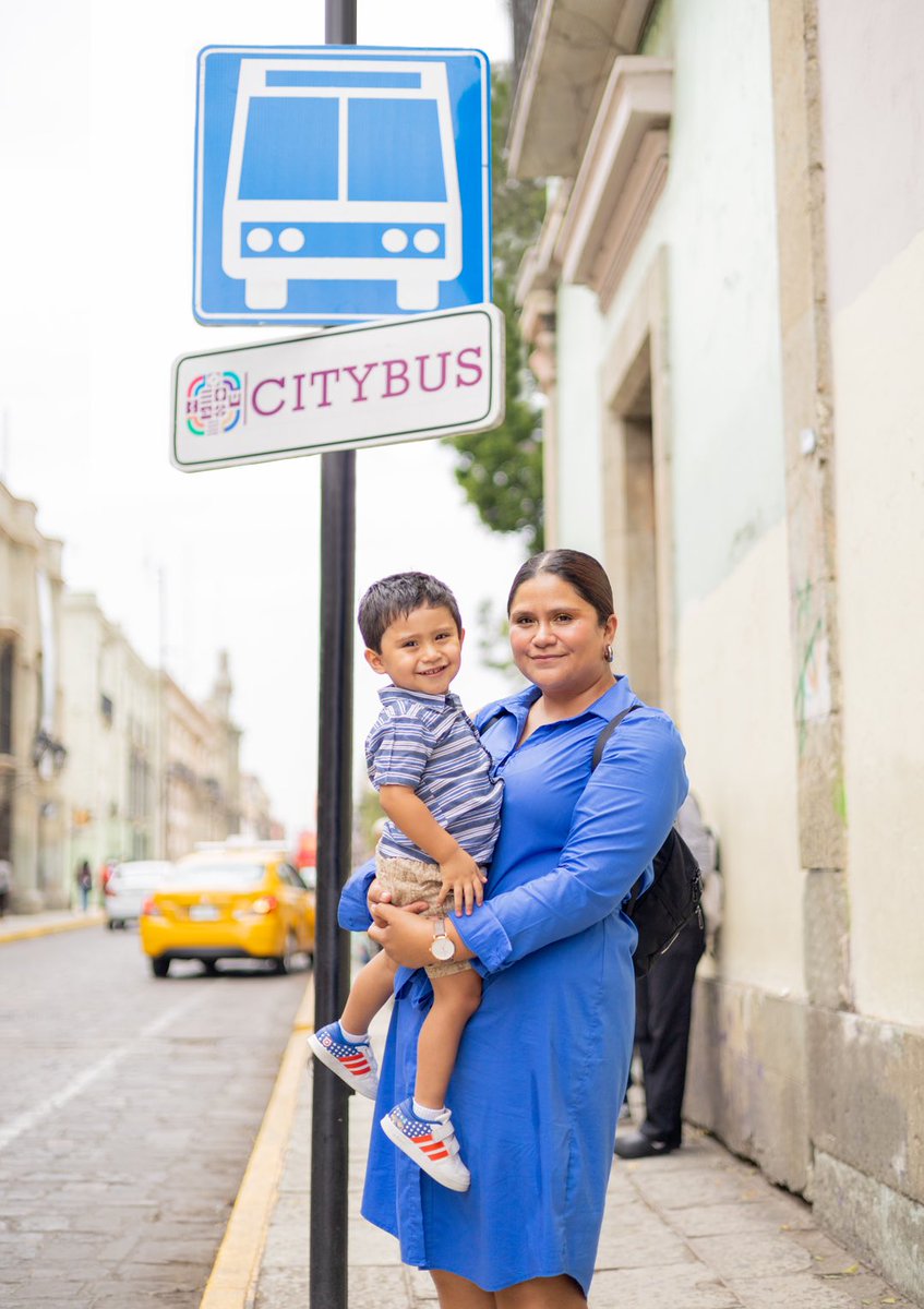 El equipo que conforma el servicio de transporte público #CityBus, envía una felicitación en su día a todas las madres oaxaqueñas.