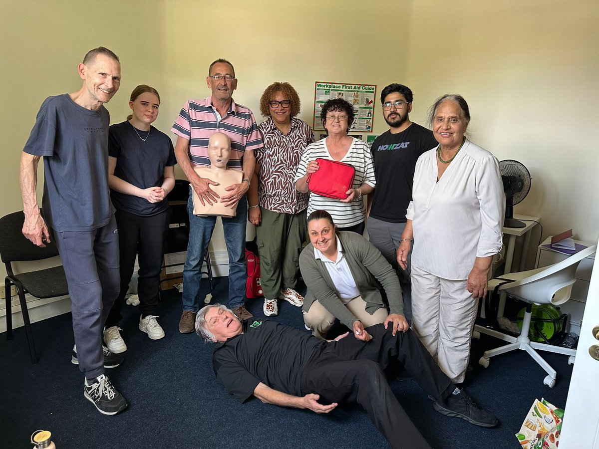 Big thank you to Vic at @VWebberTraining for providing another fantastic First Aid course for some of our staff today! 🙌

#dementia #Alzheimers #caresector #socialcare #daycentre
